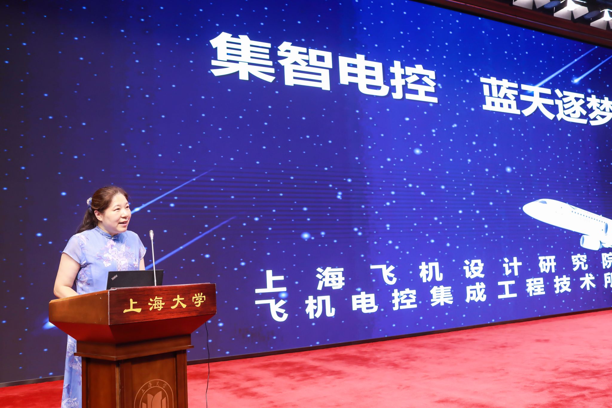 F62A2196.jpg F62A2196.jpg